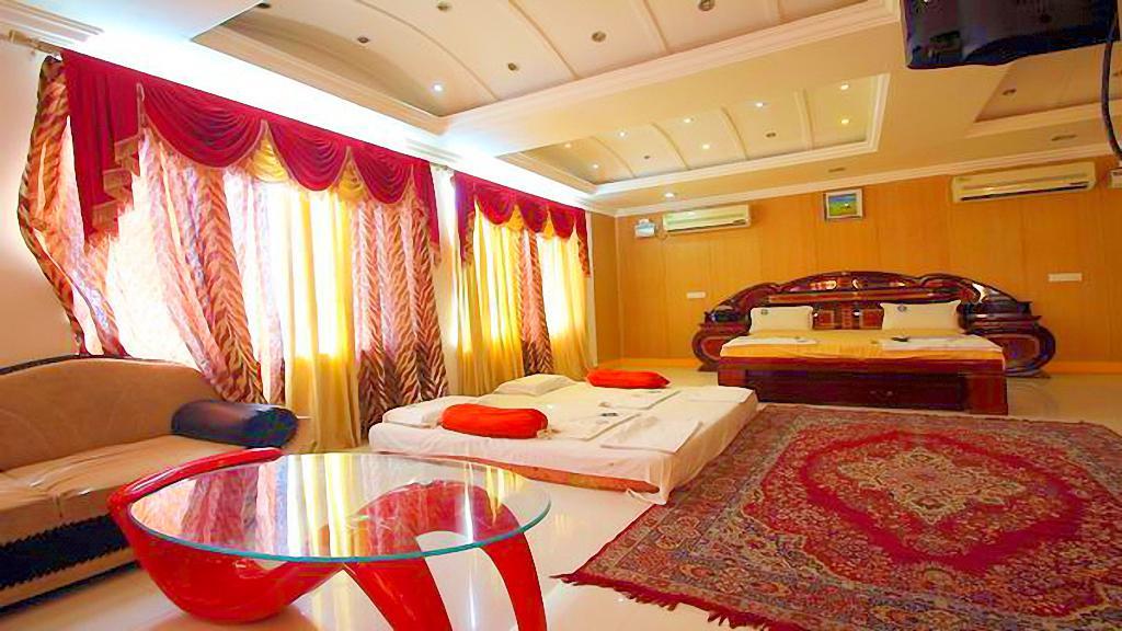 Hotel Sri Saravana Rāmeswaram エクステリア 写真