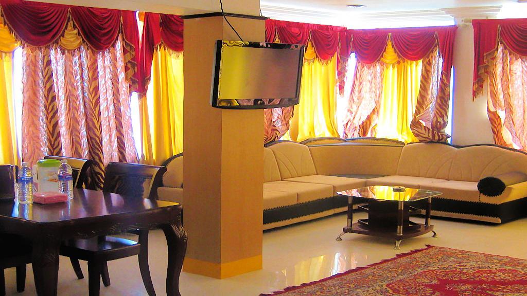 Hotel Sri Saravana Rāmeswaram エクステリア 写真